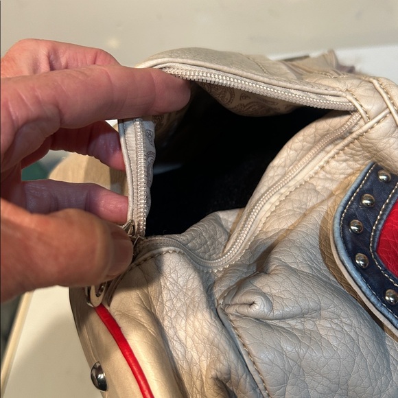 Blazin Roxx Women's Americana Bucket Flag Western Handbag #Conceal Carry - Picture 4 of 6